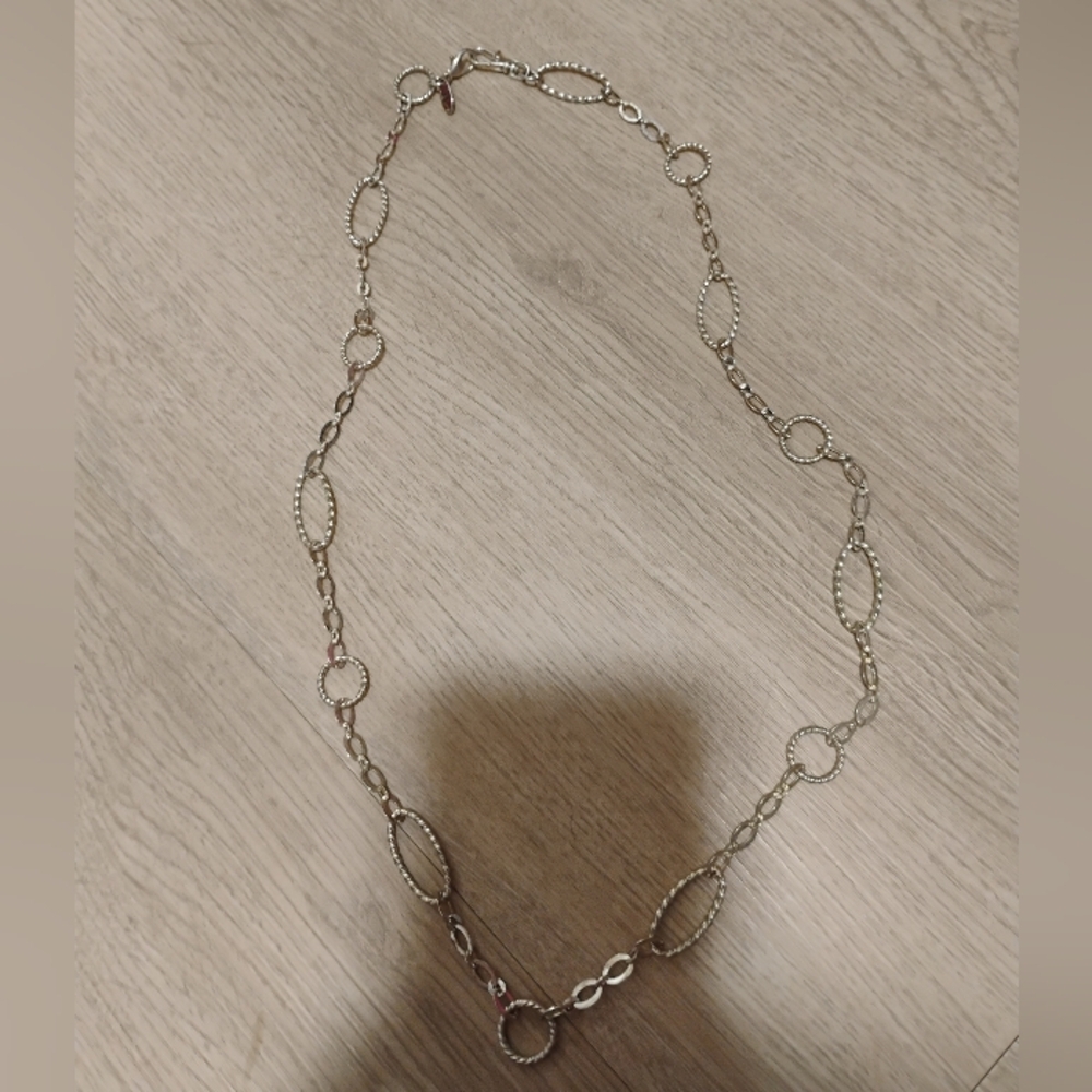 Jewel Kade Silver Oval Link Necklace